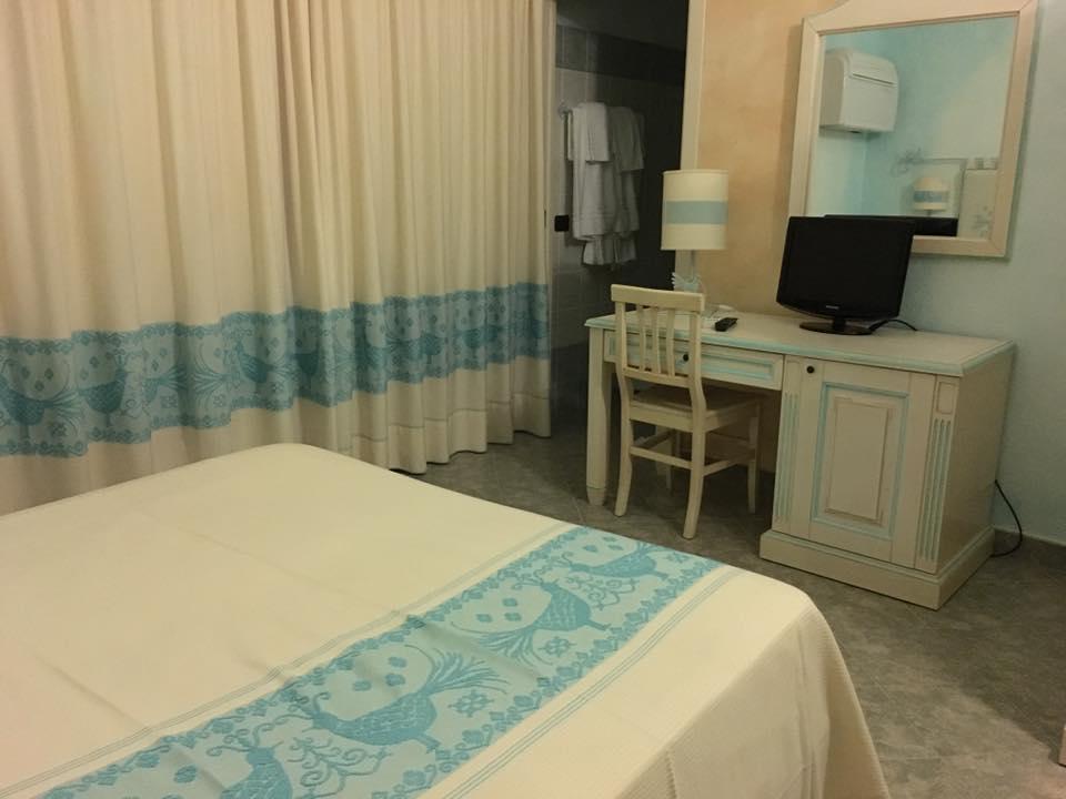 Hotel Monreale ซาร์ดารา ภายนอก รูปภาพ